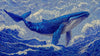 Papier Peint Baleine Bleue Illustration Artistique représentant une majestueuse baleine aux teintes bleu profond nageant gracieusement dans un océan stylisé aux reflets turquoise et indigo