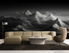 Papier peint Papier peint noir et blanc chaine de montagnes aux formes majestueuse