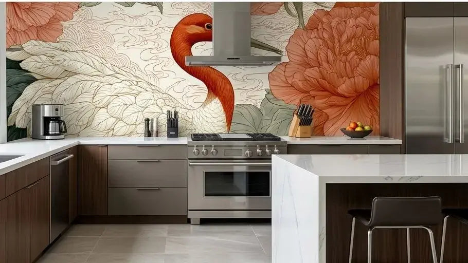 Rouleau déroulé de Papier Peint Japonais Grues et Pivoines Rose Poudré posé sur une surface en bois clair, mettant en valeur son motif traditionnel japonais aux teintes douces et romantiques