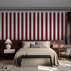 Papier peint rayures bordeaux deco chambre