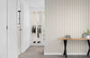 Papier peint intissé rayures mur deco