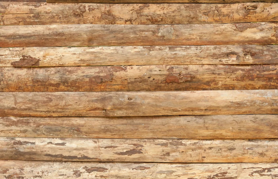 Papier peint mur de rondins de bois : rondins horizontaux façon chalet aux tons miel